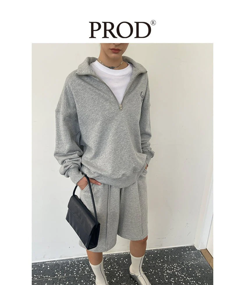Loose Fit Cgh Quarter Zip Sweatshirt & Short Set / Gray - Image 3