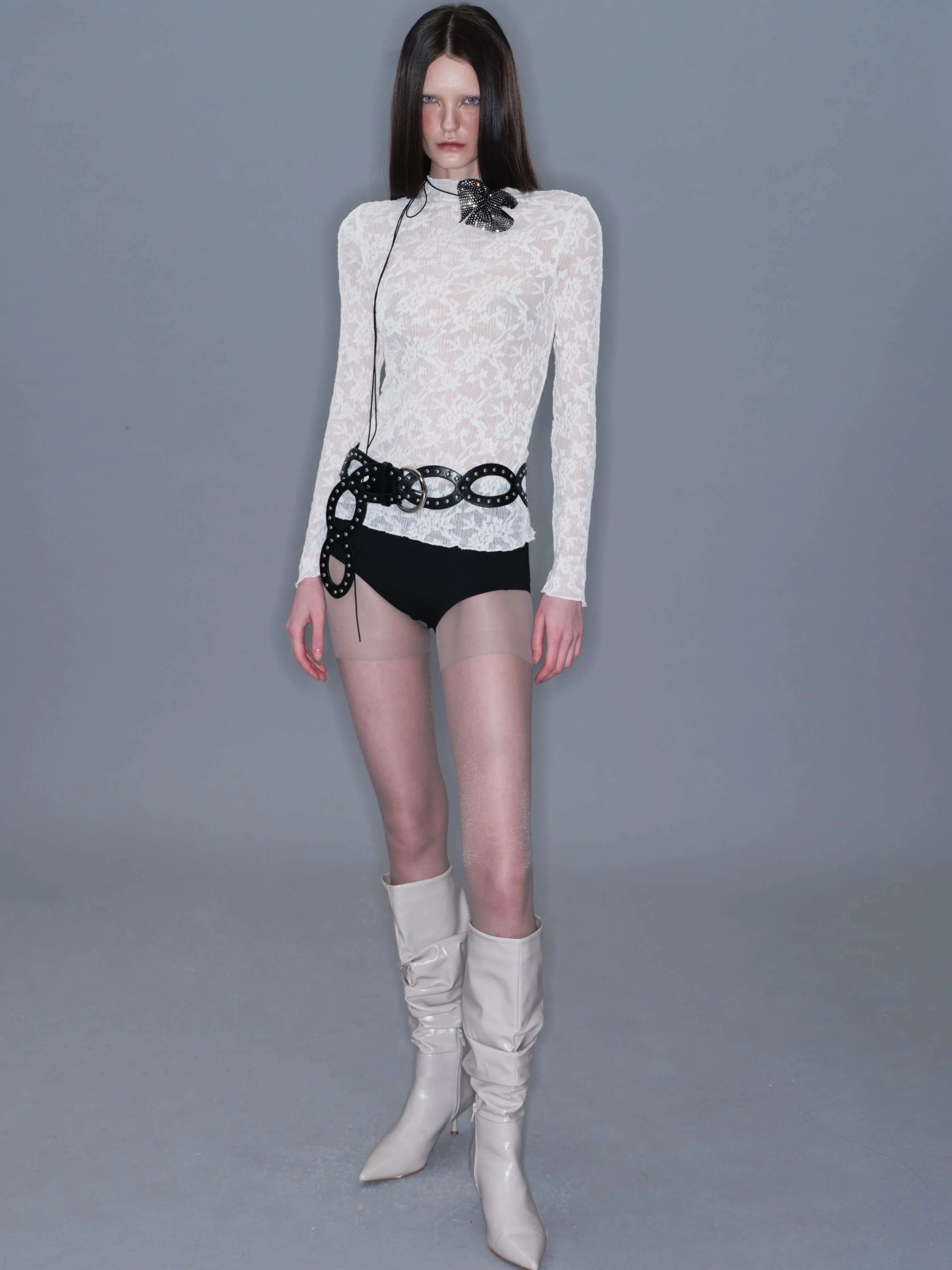 Hollow-out Belt with Studs - Image 3