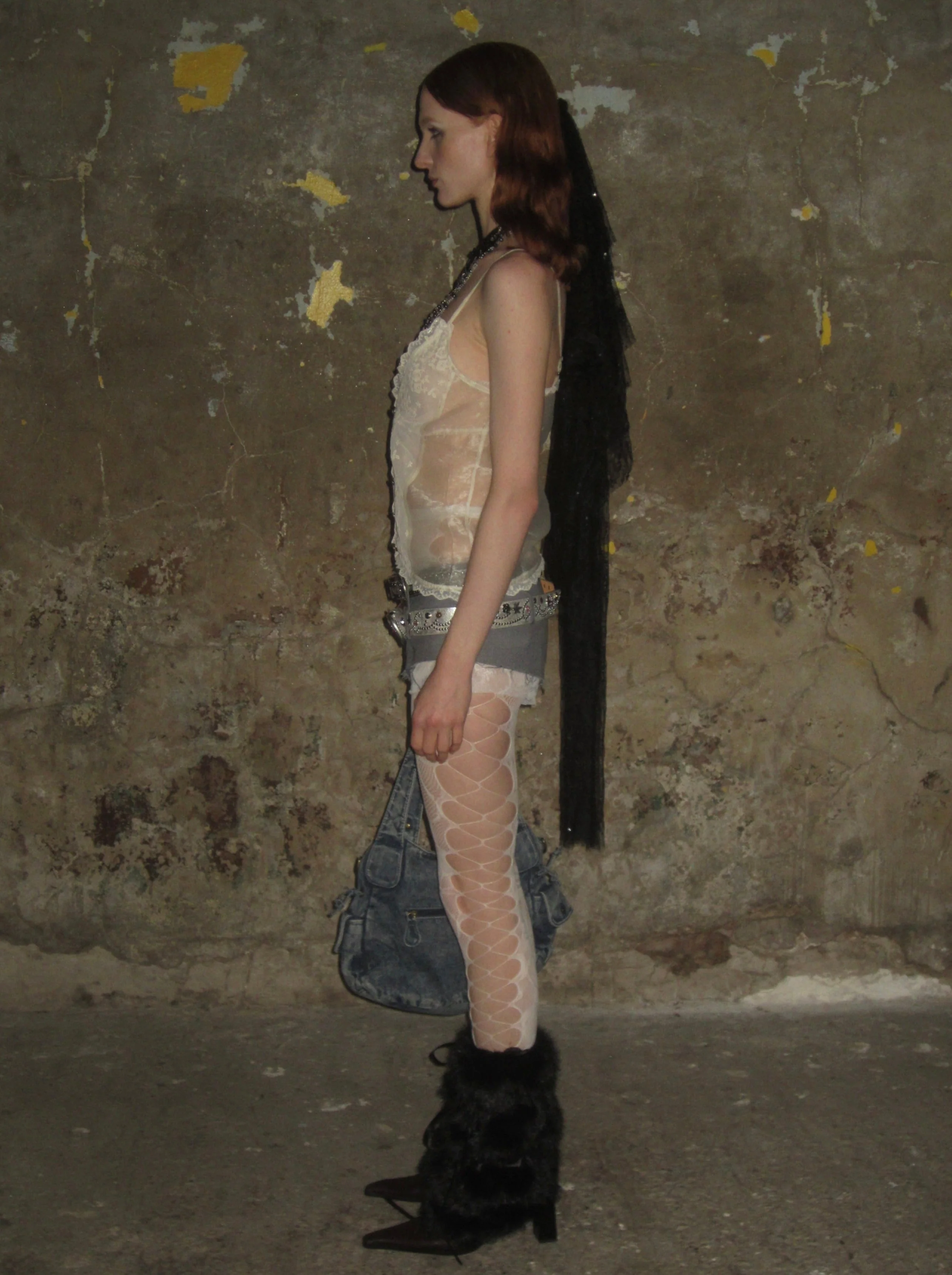 Lace-trimmed Tailored Shorts - Image 4