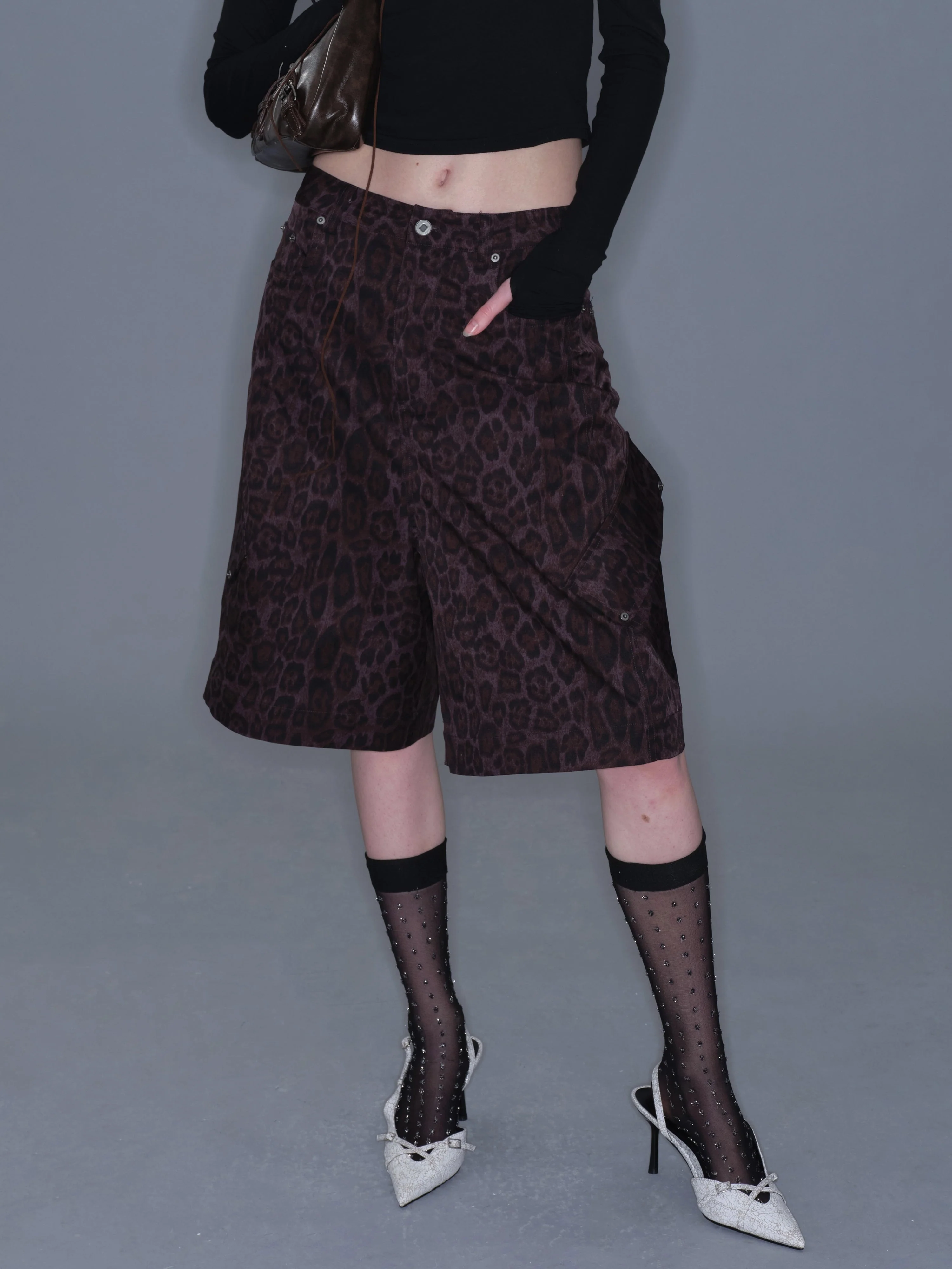 Leopard Print Cropped Wide-Leg Pants - Image 8