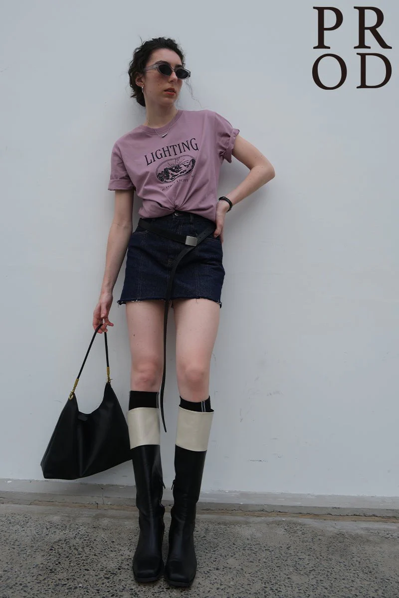 Lighting Basic Short Sleeve T-Shirt / Mauve - Image 2