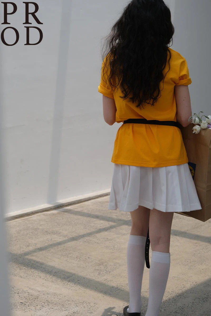 Lighting Graphic Basic Short Sleeve T-Shirt / Yellow - Image 5