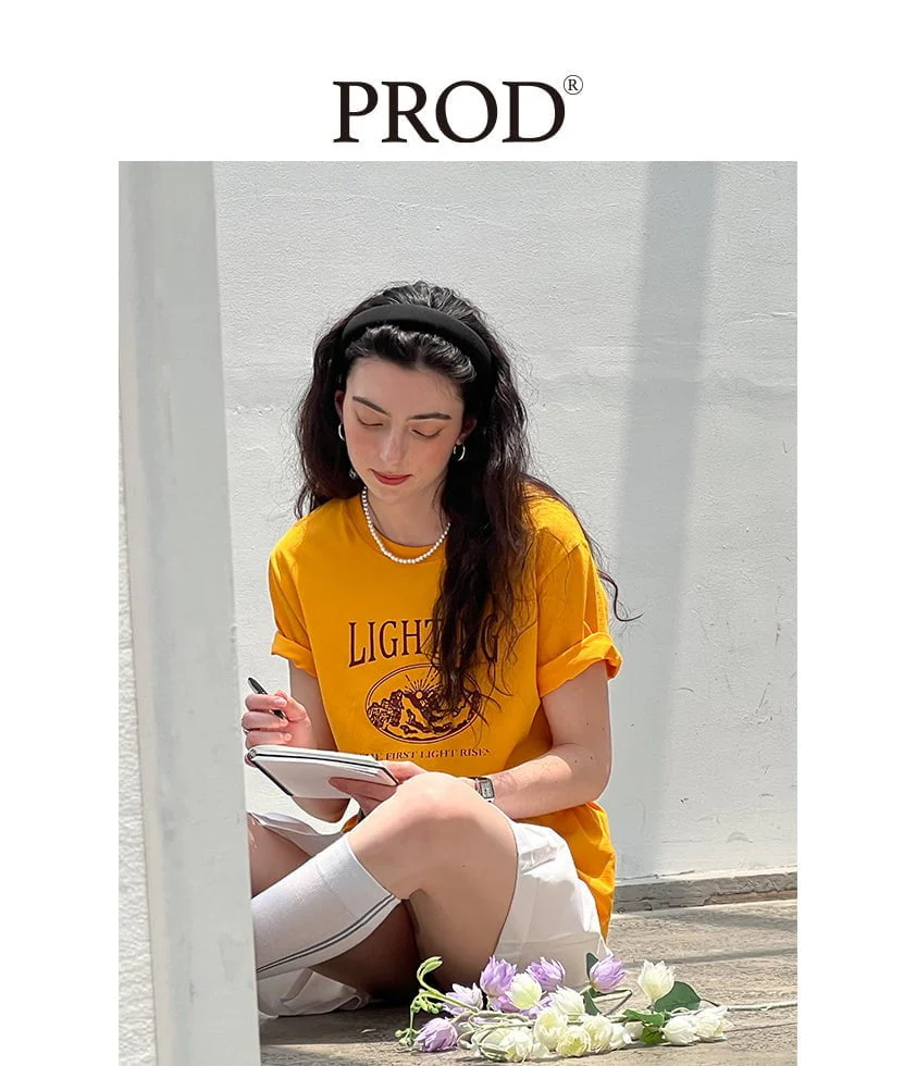 Lighting Graphic Basic Short Sleeve T-Shirt / Yellow - Image 8