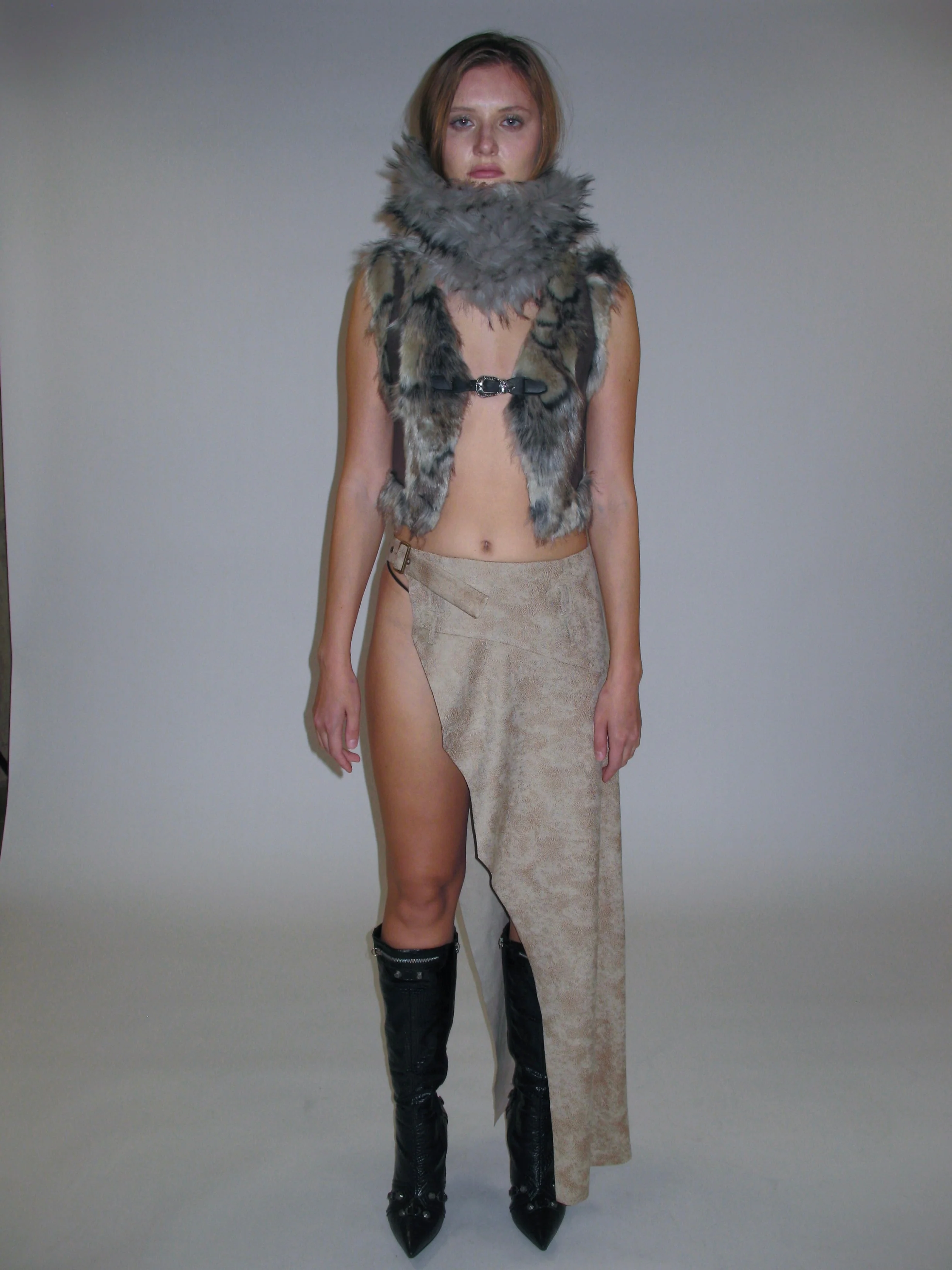 Moto Chic Faux Fur Buckle Vest - Image 5