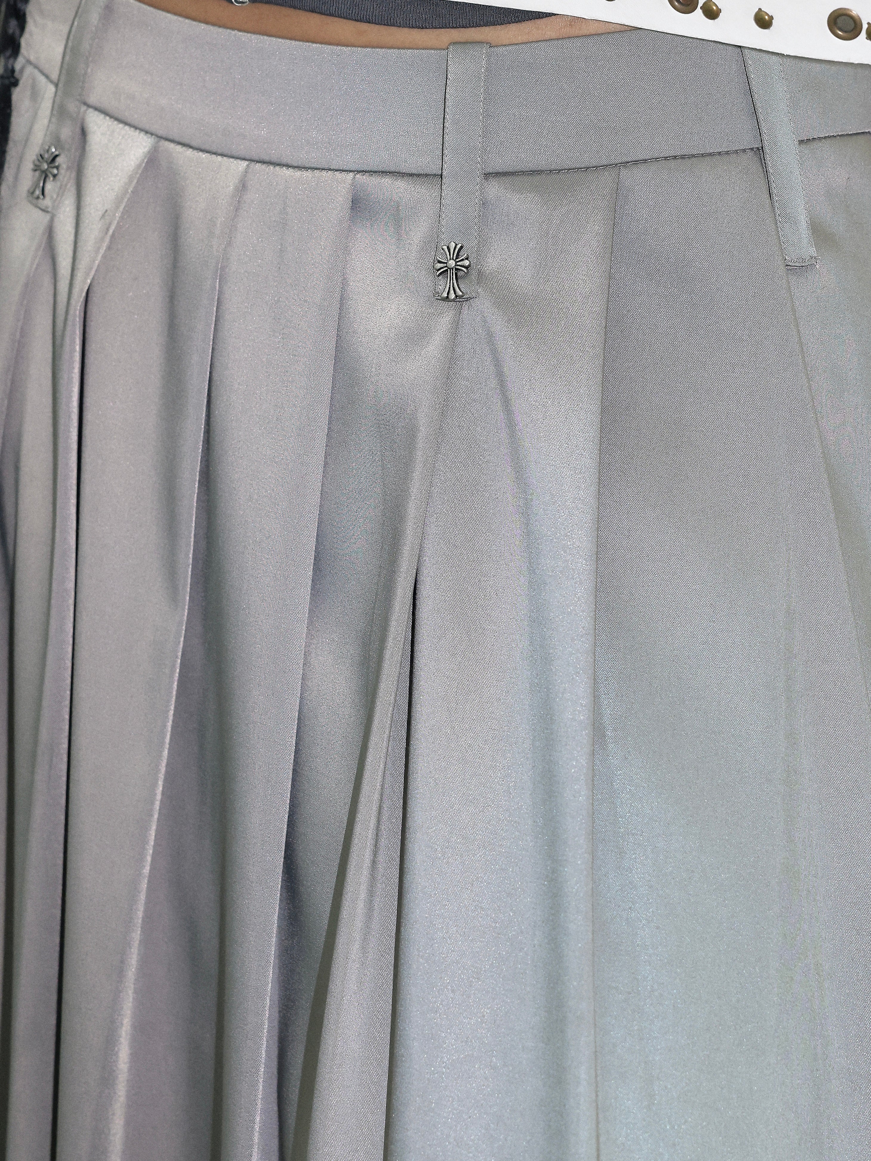 Gray Pleated Midi Skirt - Image 6