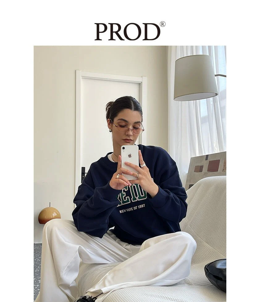 Loose Fit Pure Idea Print Crewneck Sweatshirt / Navy Blue - Image 3