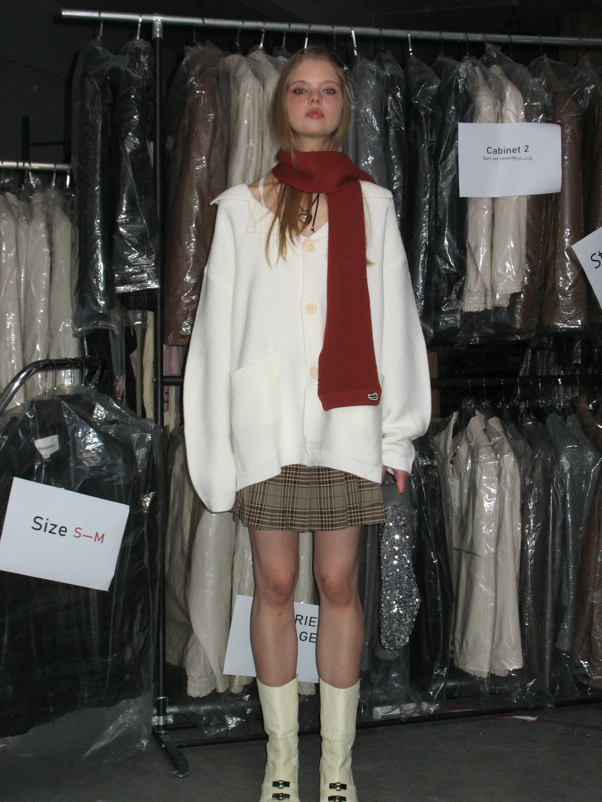White Knit Scarf - Image 5