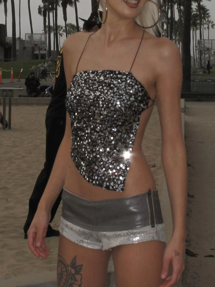 Sheer Backless Panel Top - Image 8